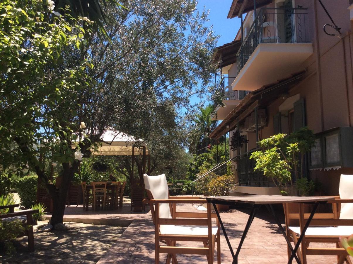 Kefalonia Apartments - Marias Studios - 2 Bedroom Apartment In Orchard, Spartia Exterior foto